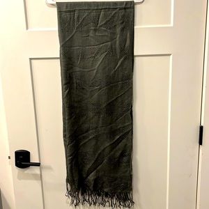 Charcoal scarf